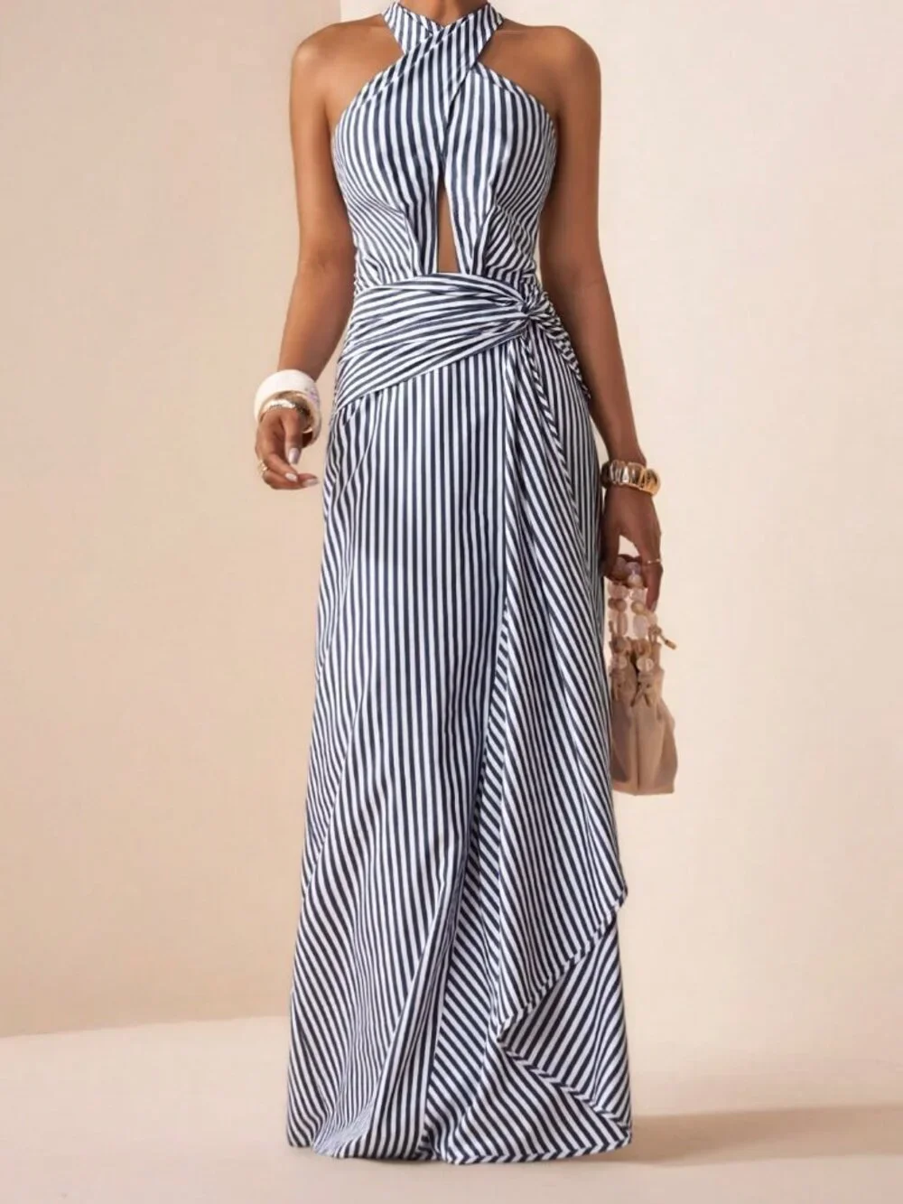 Navy Blue Sexy Women's Backless Halter Neck Maxi Dress - Picture 3 of 7